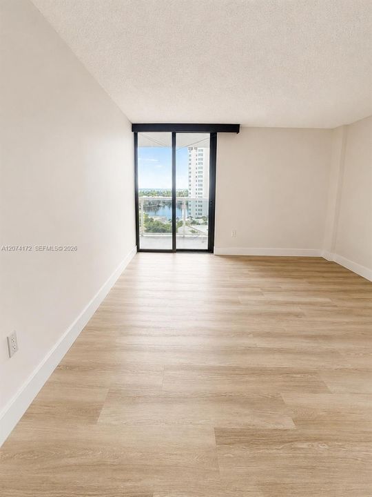 For Rent: $4,200 (3 beds, 3 baths, 1449 Square Feet)