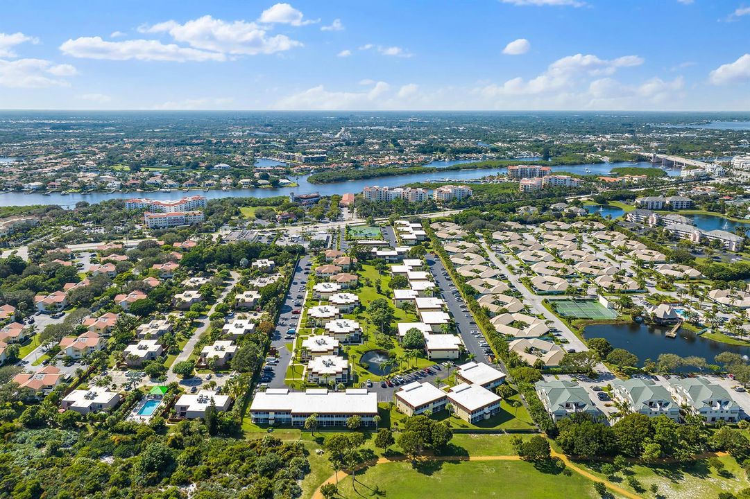 054-717US1N-Jupiter-FL-FULL
