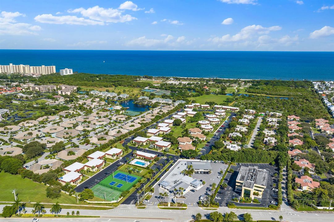 037-717US1N-Jupiter-FL-FULL
