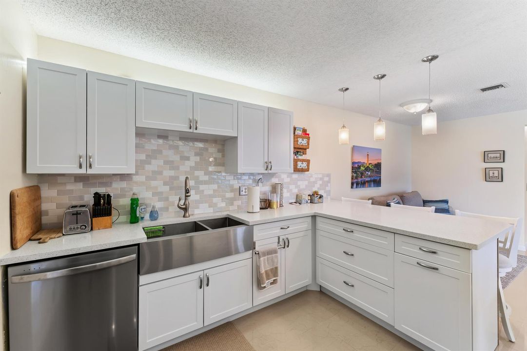 020-717US1N-Jupiter-FL-FULL