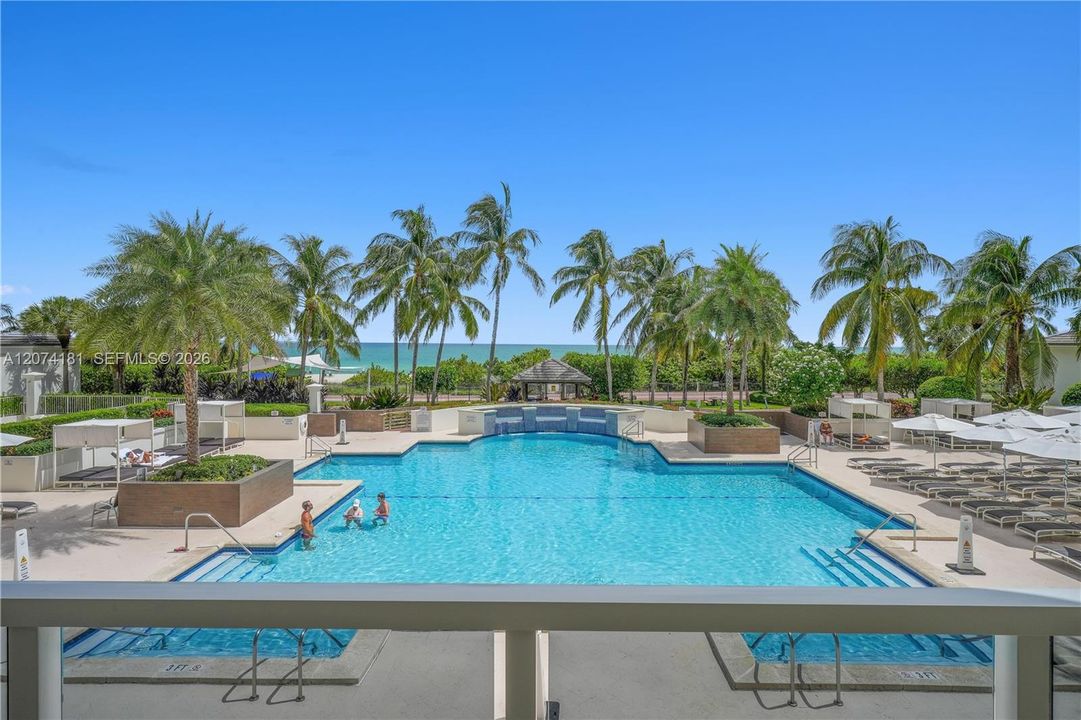 For Rent: $6,975 (2 beds, 2 baths, 1550 Square Feet)