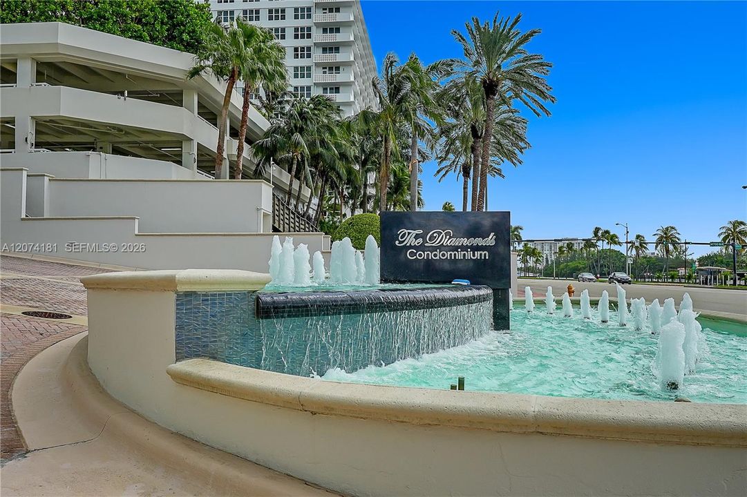 For Rent: $6,975 (2 beds, 2 baths, 1550 Square Feet)