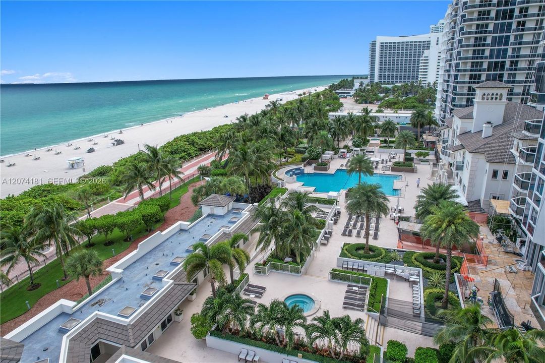 For Rent: $6,975 (2 beds, 2 baths, 1550 Square Feet)
