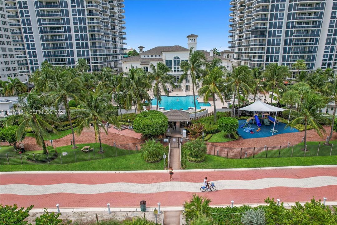 For Rent: $6,975 (2 beds, 2 baths, 1550 Square Feet)