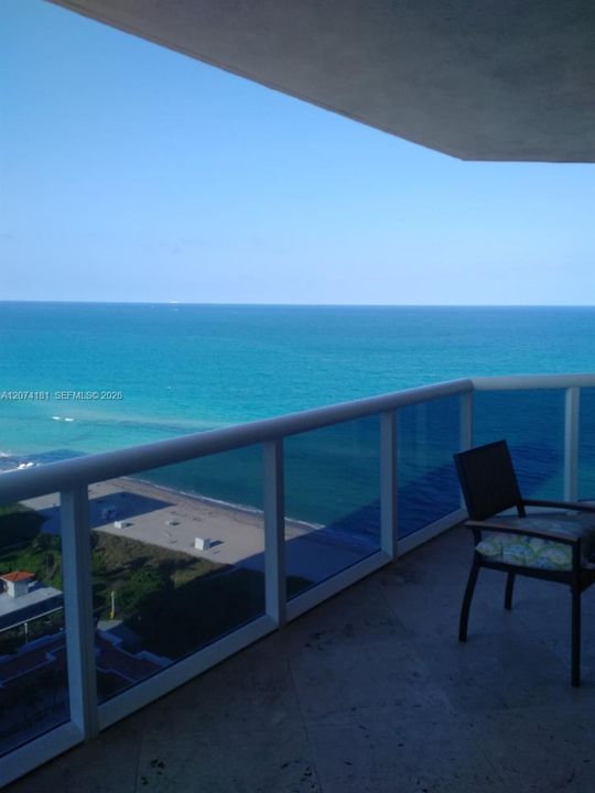 For Rent: $6,975 (2 beds, 2 baths, 1550 Square Feet)