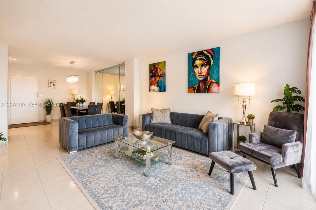 For Sale: $389,500 (2 beds, 2 baths, 1350 Square Feet)