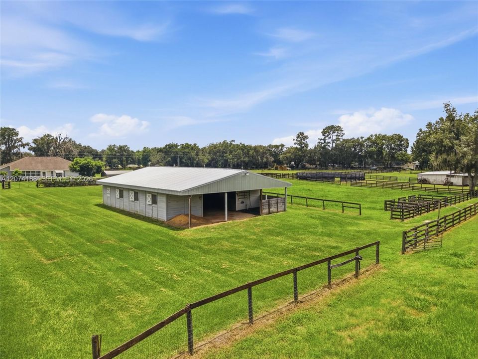En Venta: $1,000,000 (3 camas, 2 baños, 2413 Pies cuadrados)