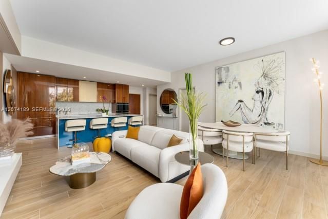 En Venta: $2,900,000 (3 camas, 3 baños, 1646 Pies cuadrados)