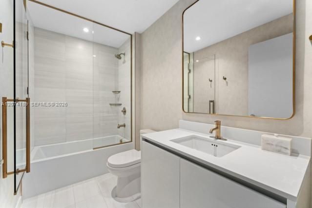 En Venta: $2,900,000 (3 camas, 3 baños, 1646 Pies cuadrados)