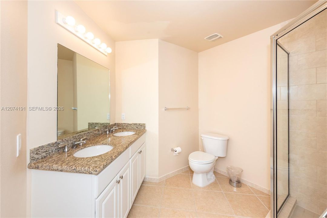 Active With Contract: $460,000 (3 beds, 2 baths, 1365 Square Feet)