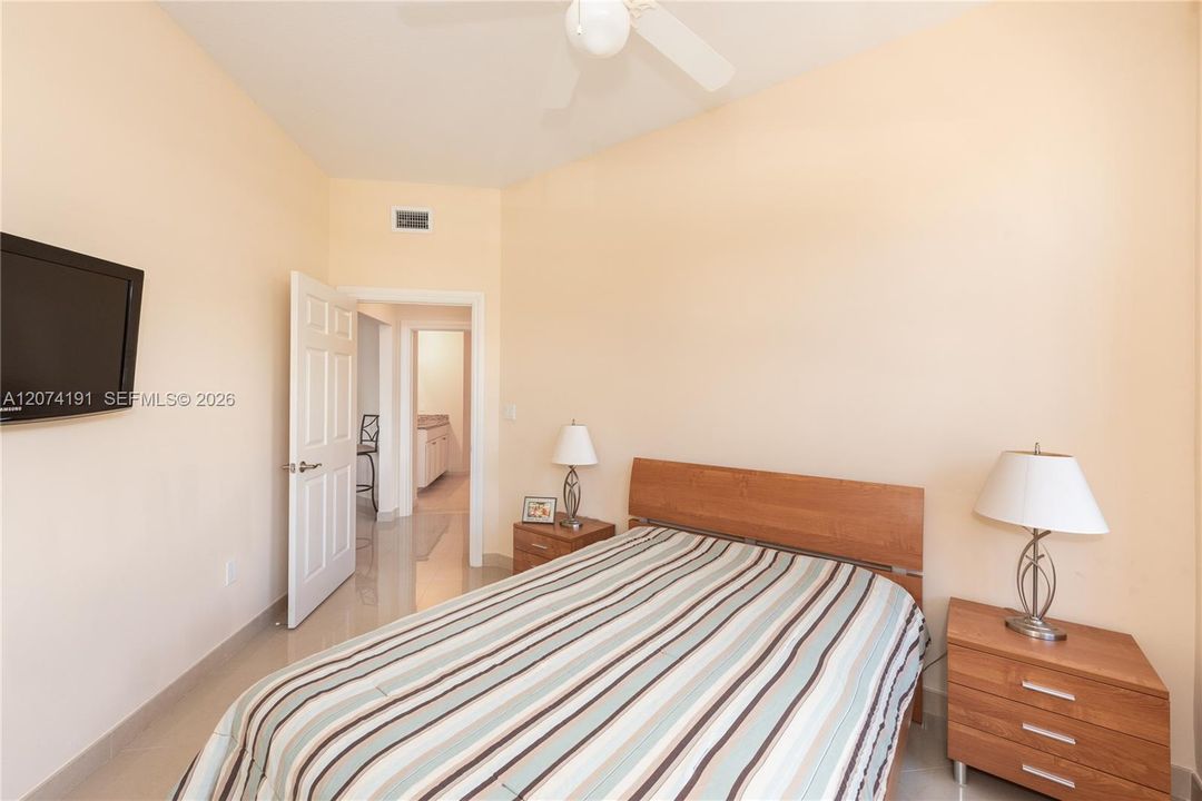 Active With Contract: $460,000 (3 beds, 2 baths, 1365 Square Feet)