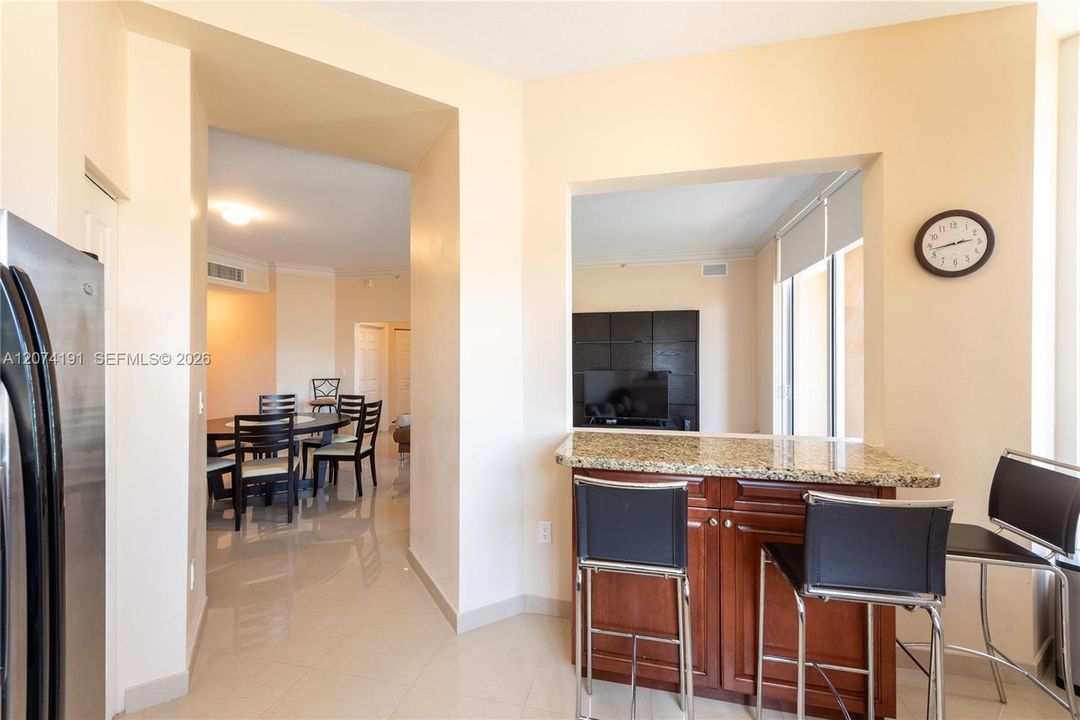 Active With Contract: $460,000 (3 beds, 2 baths, 1365 Square Feet)