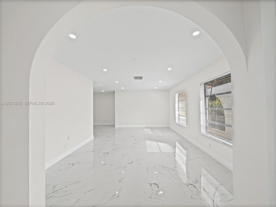 For Rent: $5,100 (4 beds, 2 baths, 2424 Square Feet)