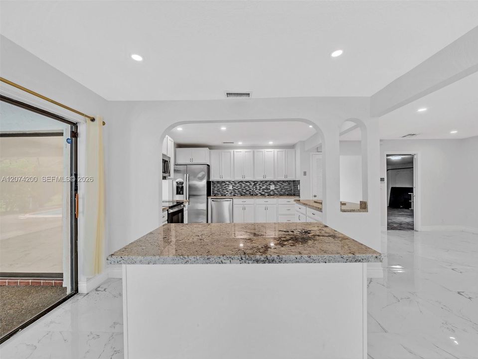 For Rent: $5,100 (4 beds, 2 baths, 2424 Square Feet)