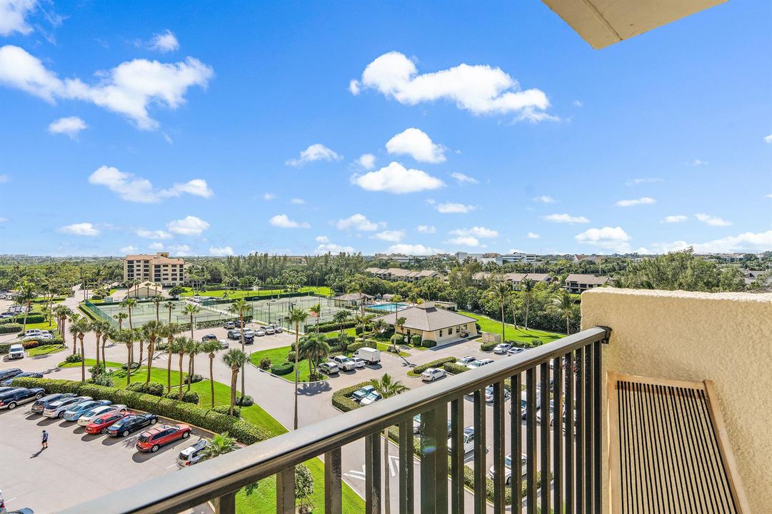 Guest Private Balcony