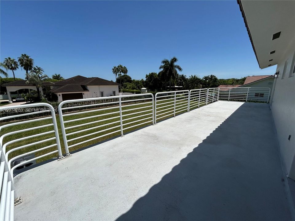 For Rent: $6,995 (4 beds, 3 baths, 3526 Square Feet)