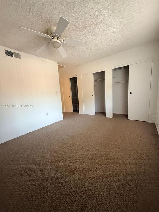 For Rent: $1,700 (1 beds, 1 baths, 720 Square Feet)