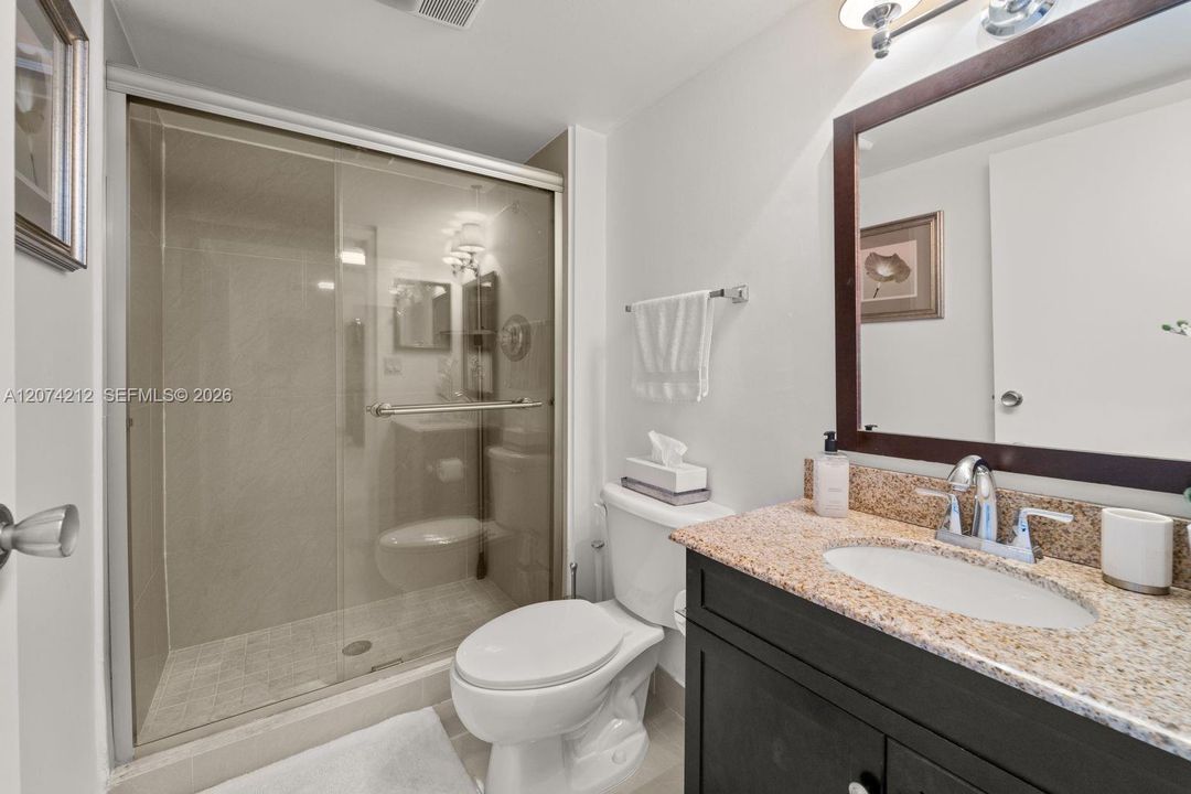 For Sale: $410,000 (2 beds, 2 baths, 1313 Square Feet)