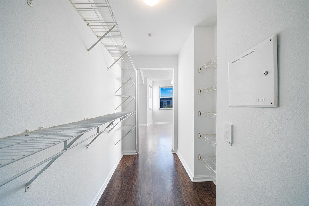 533 NE 3rd Ave #541 - 6