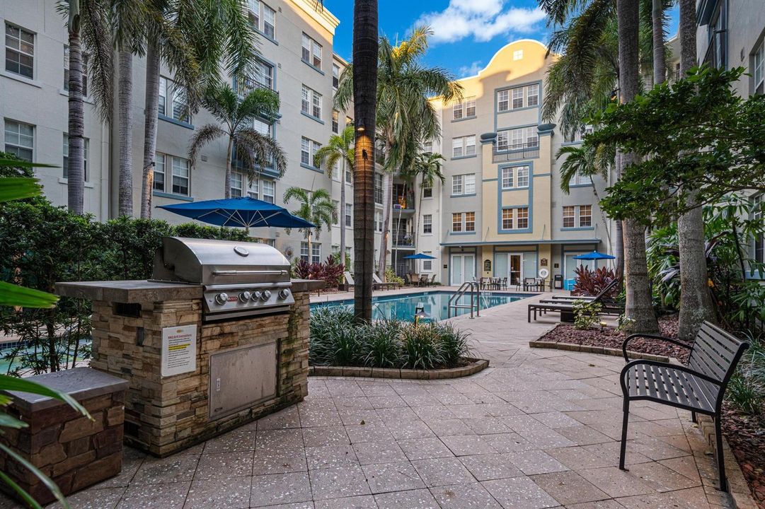 533 NE 3rd Ave #541 - 24
