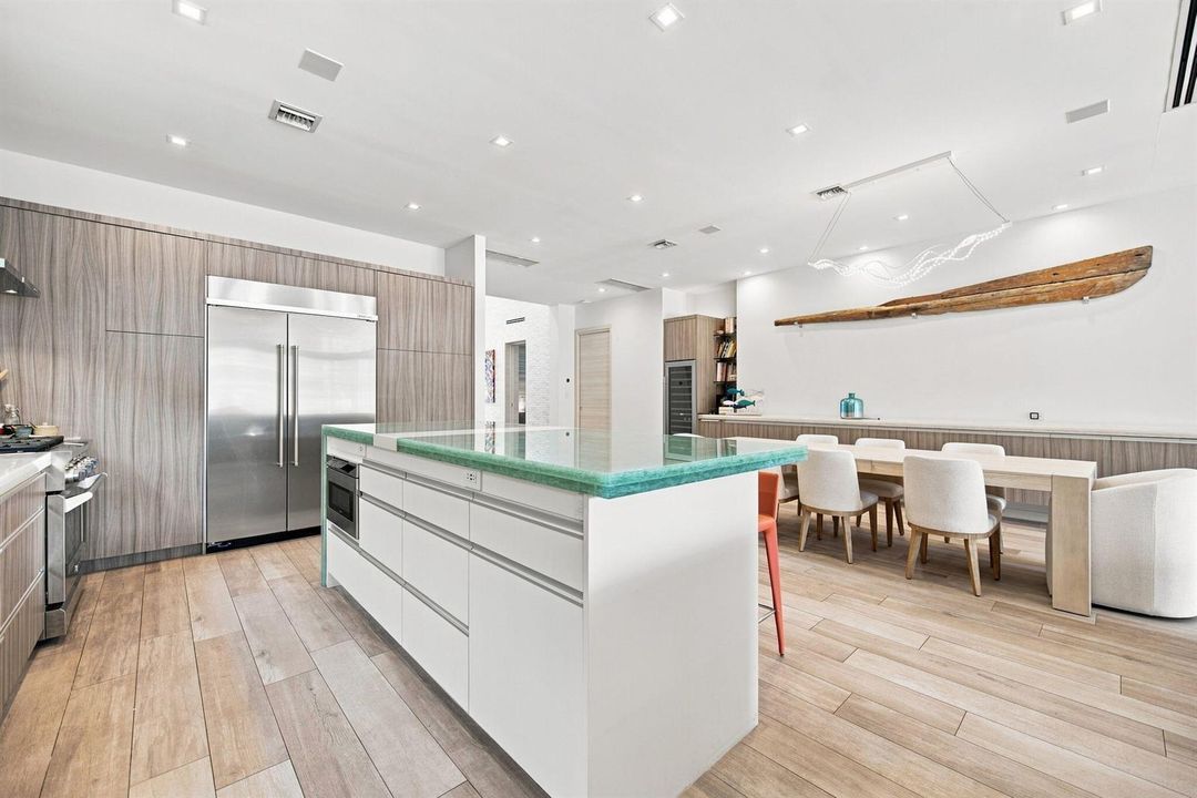 14-web-or-mls-121-s-gordon-rd