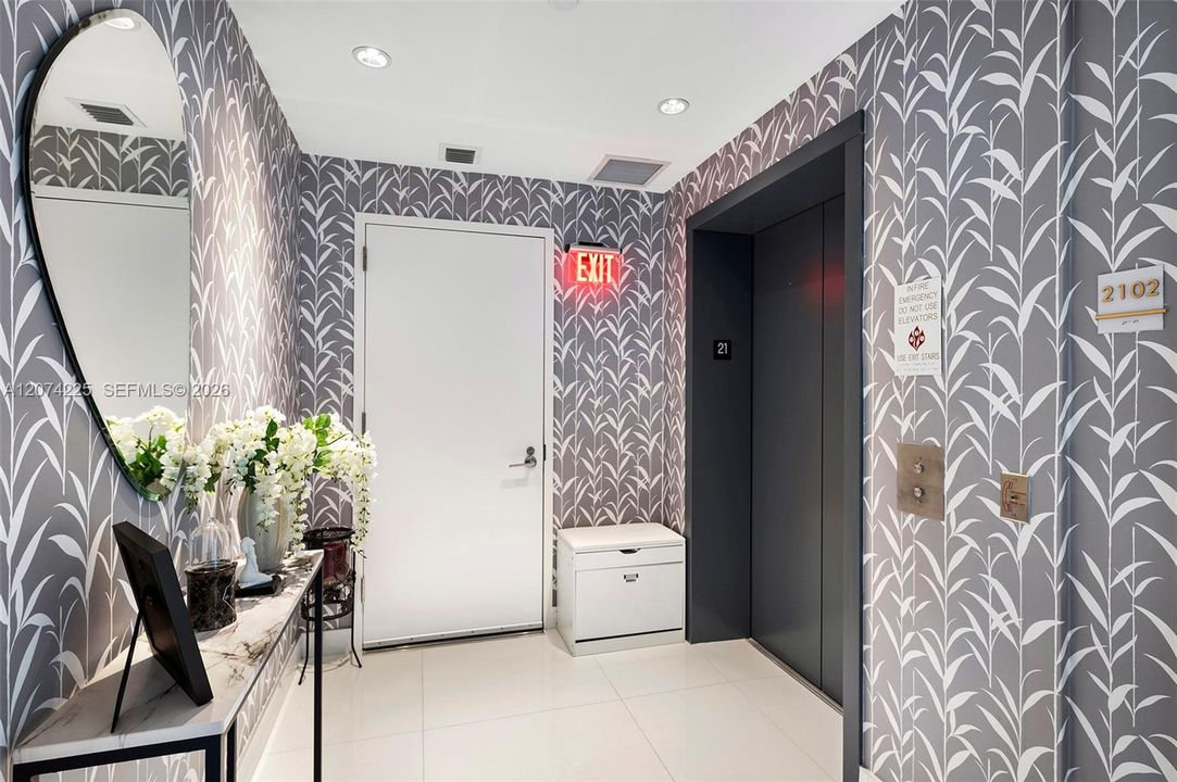 For Sale: $2,950,000 (3 beds, 4 baths, 2743 Square Feet)
