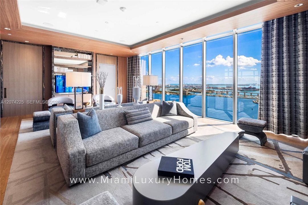 For Sale: $2,950,000 (3 beds, 4 baths, 2743 Square Feet)