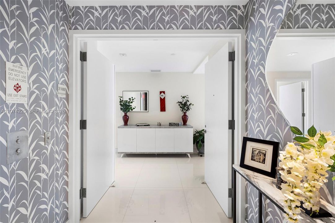 For Sale: $2,950,000 (3 beds, 4 baths, 2743 Square Feet)