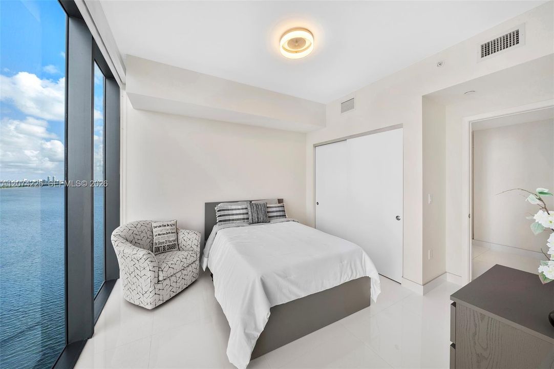 For Sale: $2,950,000 (3 beds, 4 baths, 2743 Square Feet)