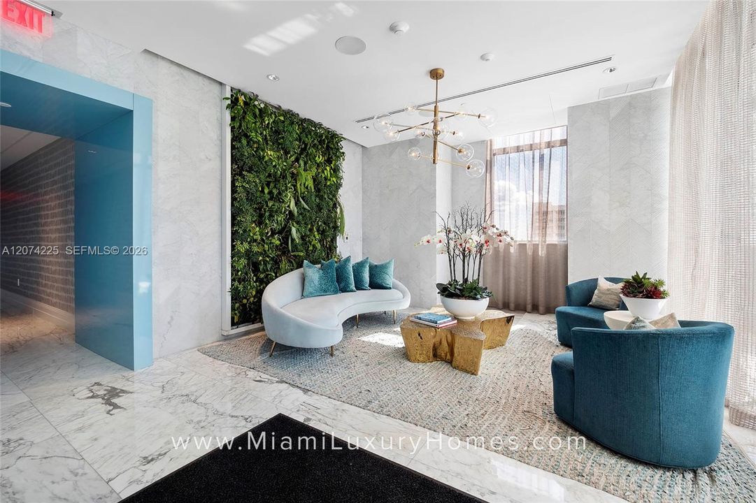 For Sale: $2,950,000 (3 beds, 4 baths, 2743 Square Feet)