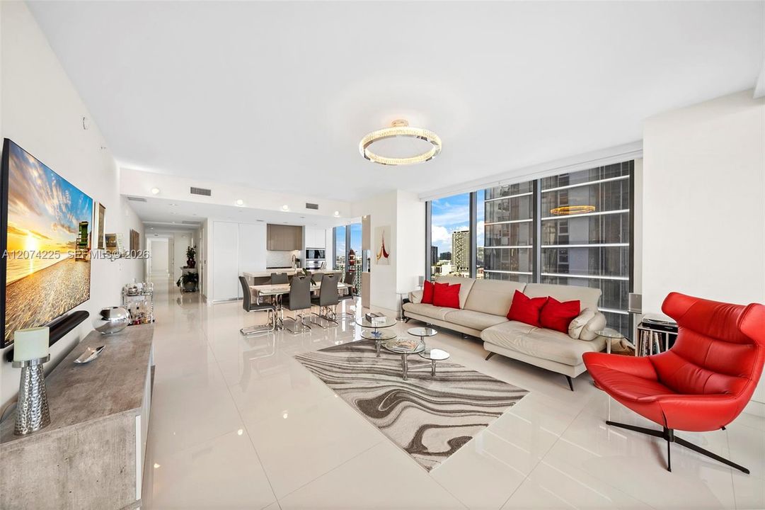 For Sale: $2,950,000 (3 beds, 4 baths, 2743 Square Feet)