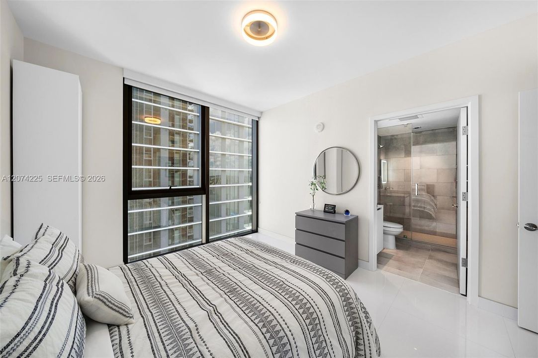 For Sale: $2,950,000 (3 beds, 4 baths, 2743 Square Feet)
