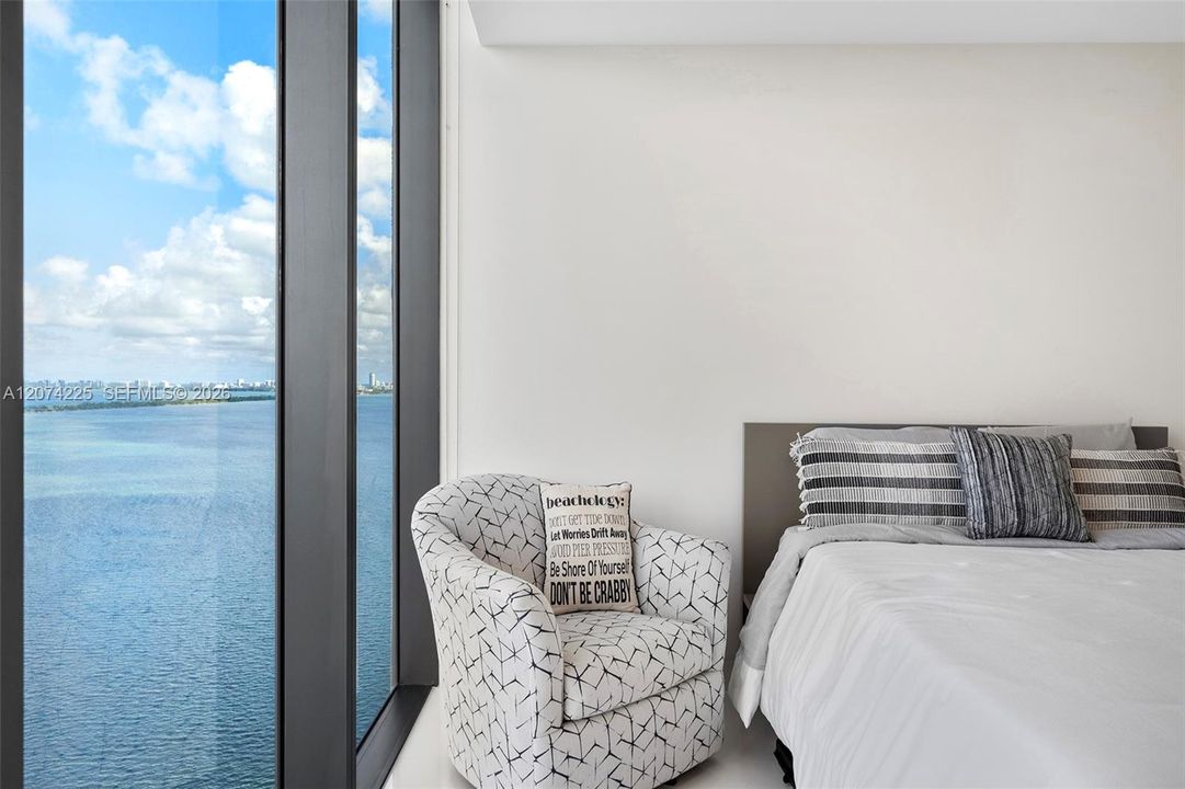 For Sale: $2,950,000 (3 beds, 4 baths, 2743 Square Feet)