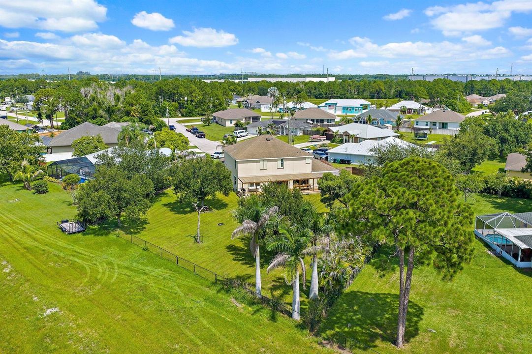 021-5648NWLornaCourt-PortSaintLucie-SMAL