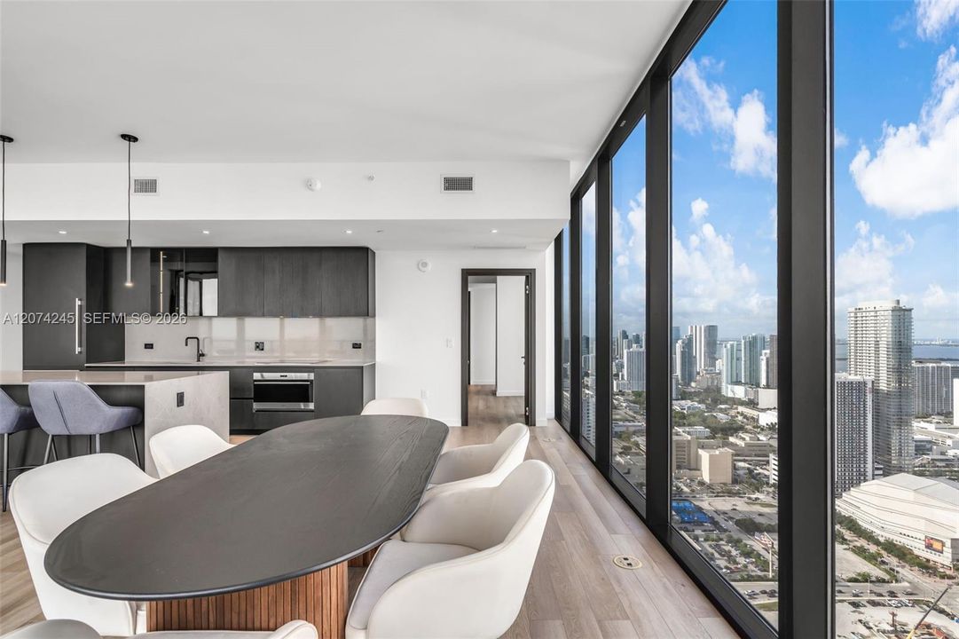 For Rent: $13,500 (2 beds, 2 baths, 2450 Square Feet)