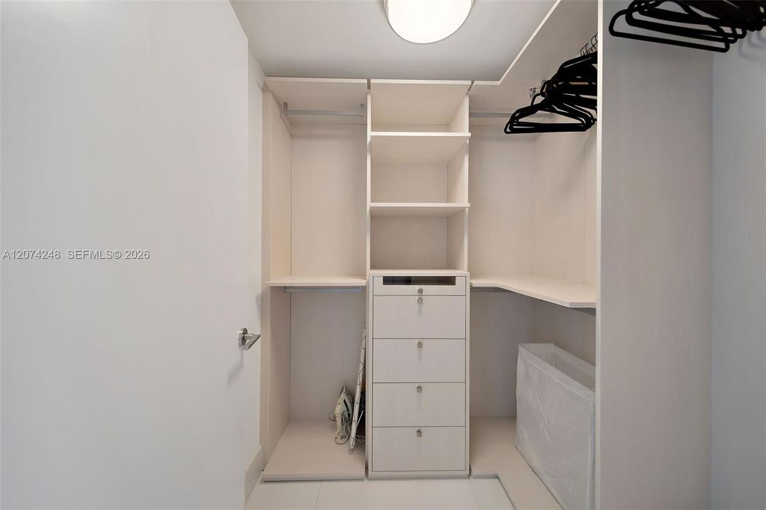 For Rent: $6,800 (2 beds, 3 baths, 0 Square Feet)