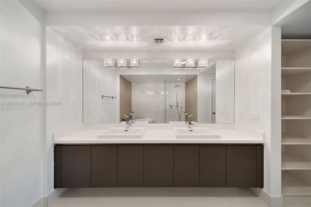For Rent: $6,800 (2 beds, 3 baths, 0 Square Feet)