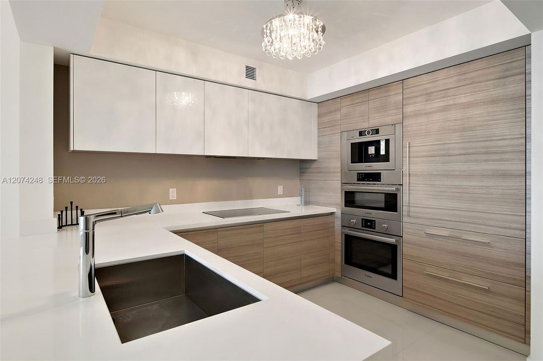 For Rent: $6,800 (2 beds, 3 baths, 0 Square Feet)
