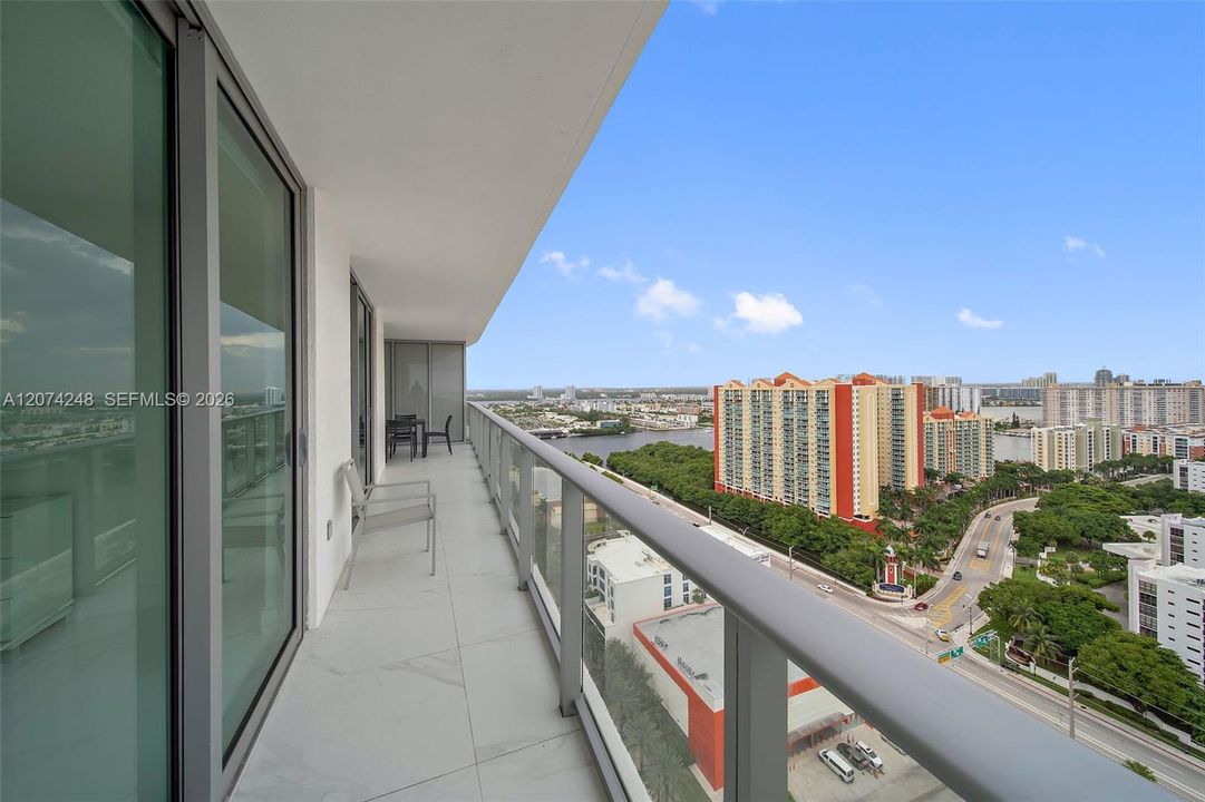 For Rent: $6,800 (2 beds, 3 baths, 0 Square Feet)
