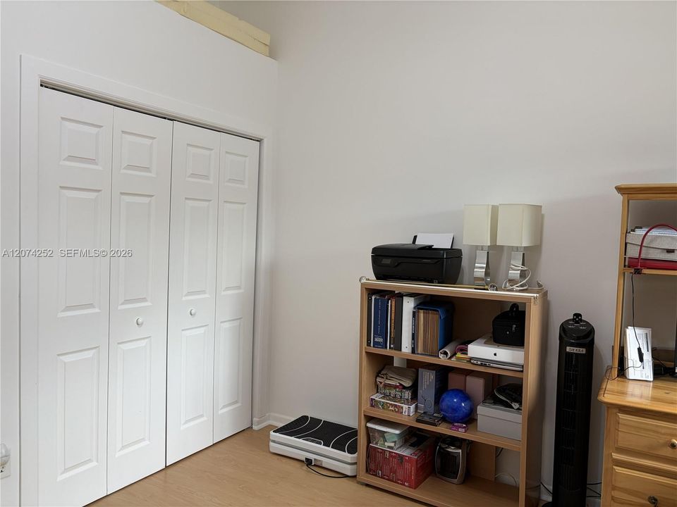 For Sale: $524,900 (3 beds, 2 baths, 1638 Square Feet)