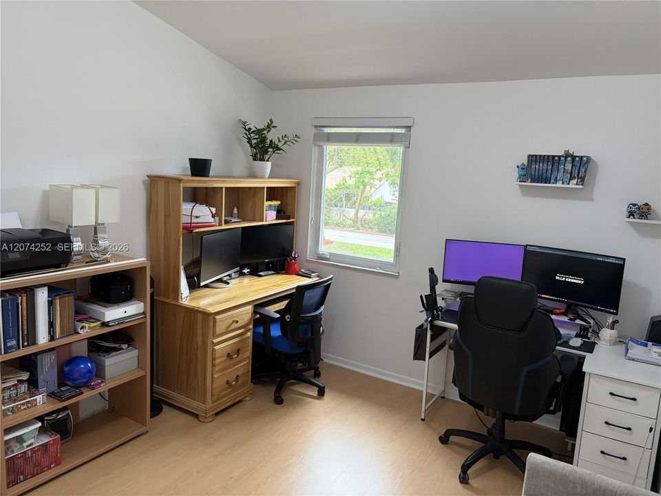 For Sale: $524,900 (3 beds, 2 baths, 1638 Square Feet)