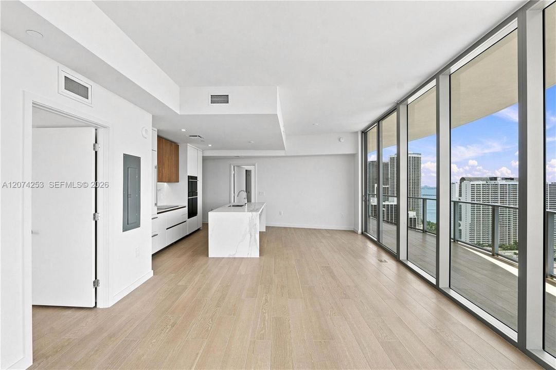 Living/Dining Area