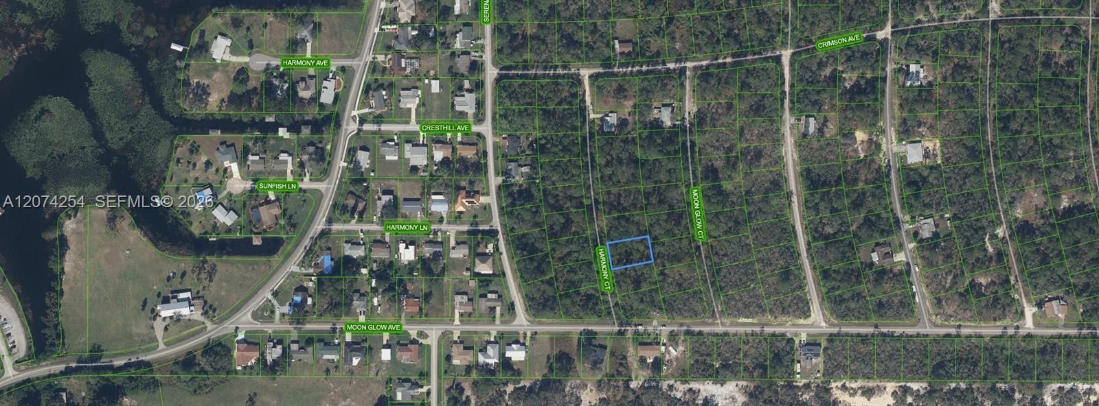 На продажу: $9,900 (0.23 acres)