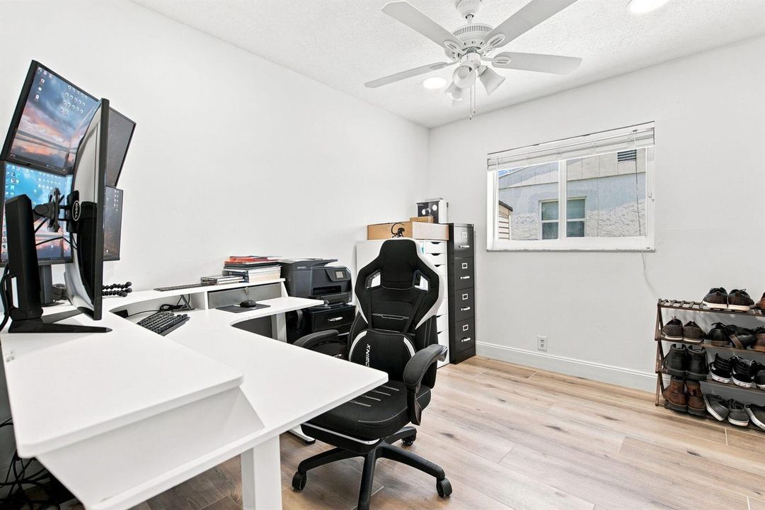 14-web-or-mls-7741-sw-1st-st