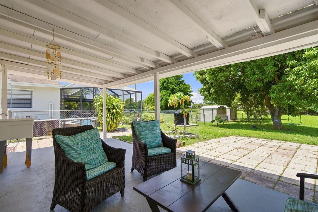 17-web-or-mls-7741-sw-1st-st