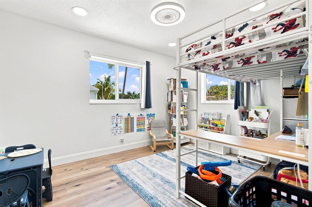13-web-or-mls-7741-sw-1st-st
