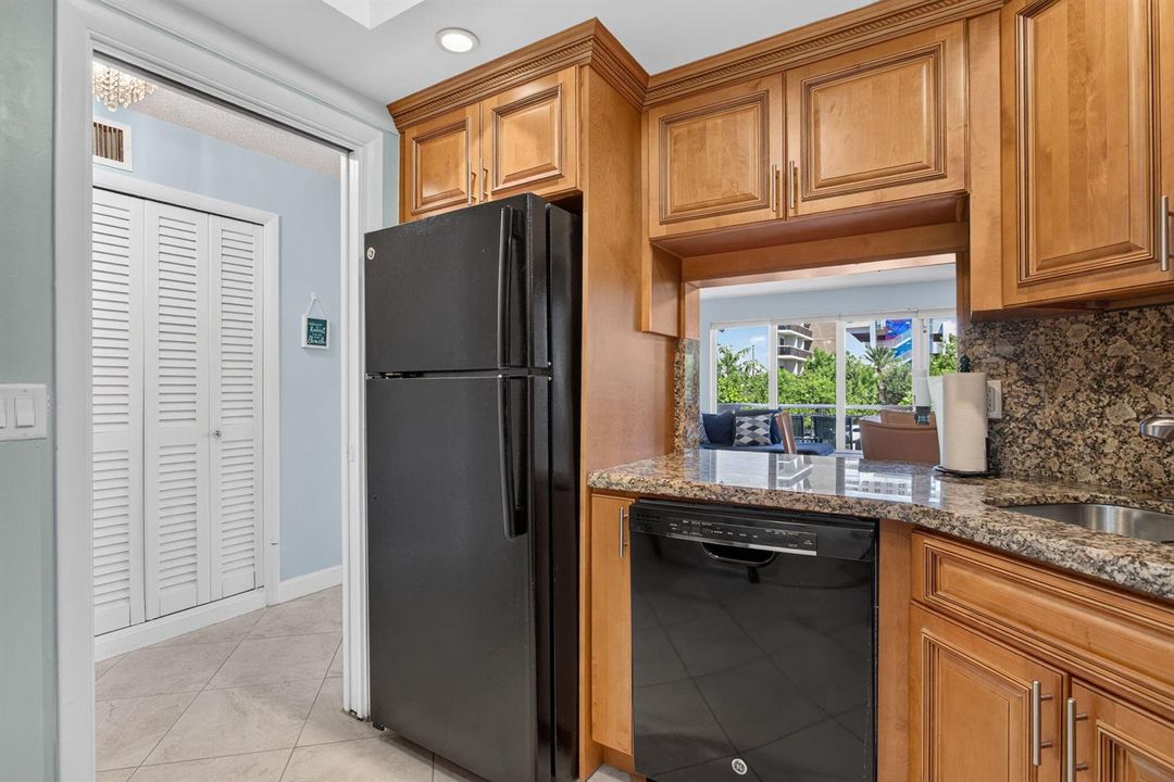 5-web-or-mls-133-1677