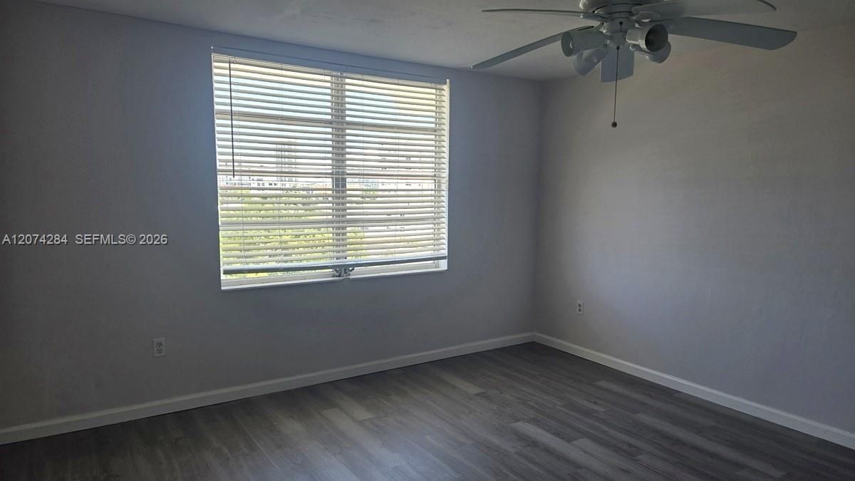 For Rent: $2,600 (2 beds, 2 baths, 1086 Square Feet)