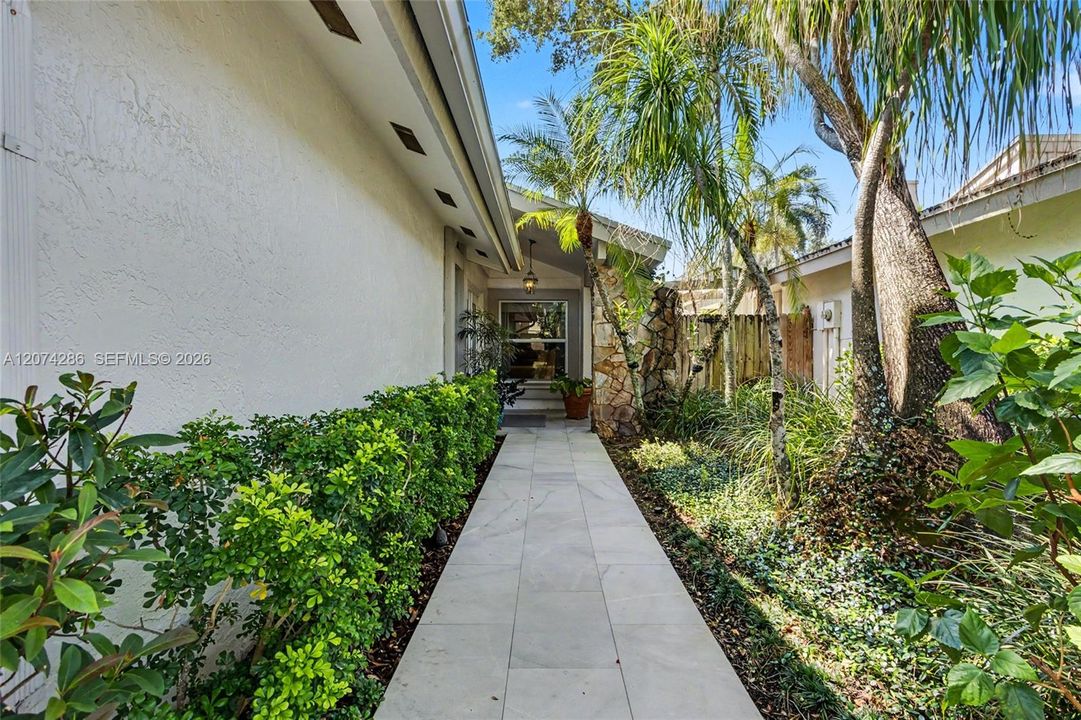 For Sale: $775,000 (3 beds, 2 baths, 2043 Square Feet)