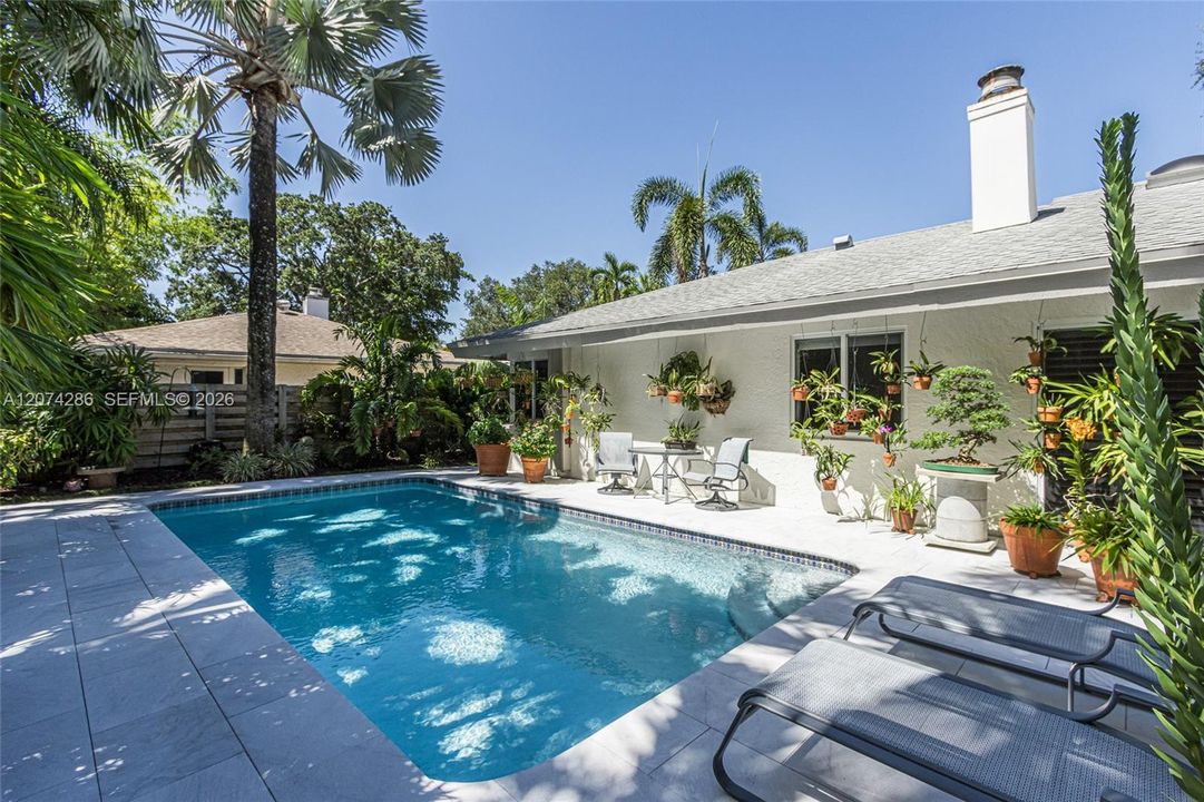 For Sale: $775,000 (3 beds, 2 baths, 2043 Square Feet)